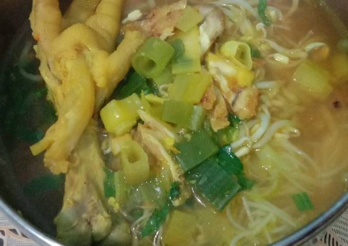 Soto ayam ceker