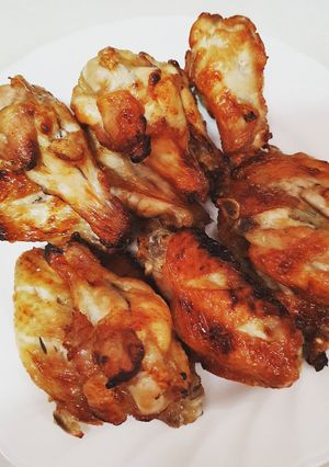 รูปของ ปีกไก่ทอดน้ำปลา ในหม้อทอดไร้น้ำมัน