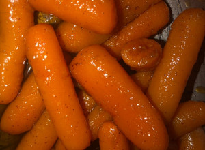 A picture of Honey brown sugar glazed carrots.