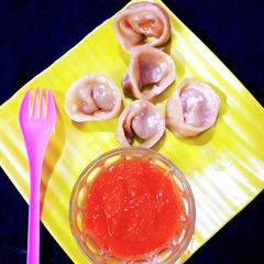 A picture of Momo chutney.
