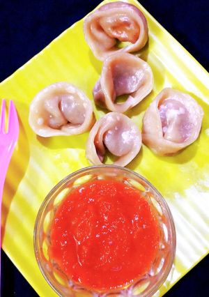 A picture of Momo chutney.