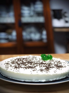Una foto de Tarta de mousse de coco (en Thermomix)