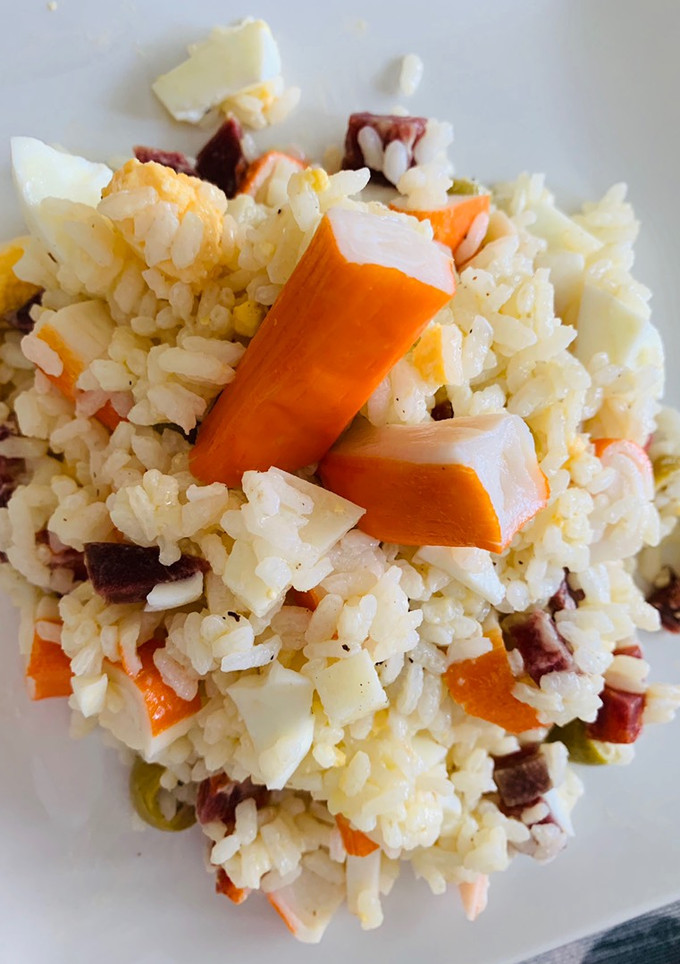 Una foto de Ensaladilla de arroz