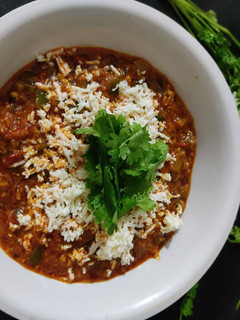 પનીર ભુરજી (Paneer Bhurji Recipe In Gujarati) રેસીપી મુખ્ય ફોટો