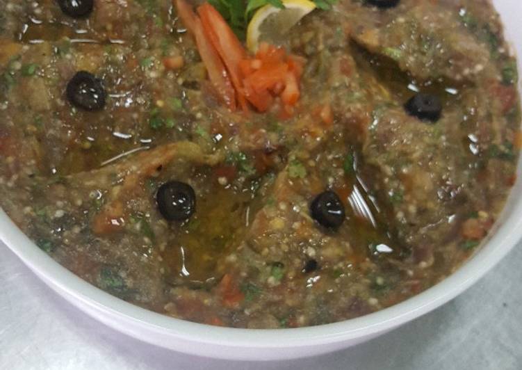 Recipe of Perfect Baba ganoush (eggplant arabic mezze)