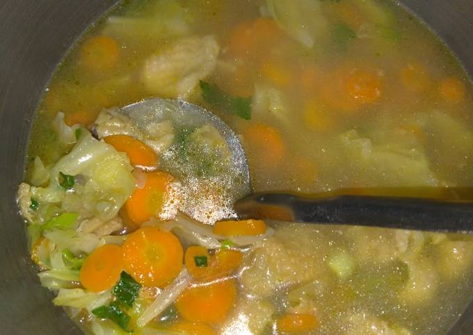 Wajib coba! Resep praktis buat Sop Sayur Kuah Kaldu Ayam dijamin nagih banget