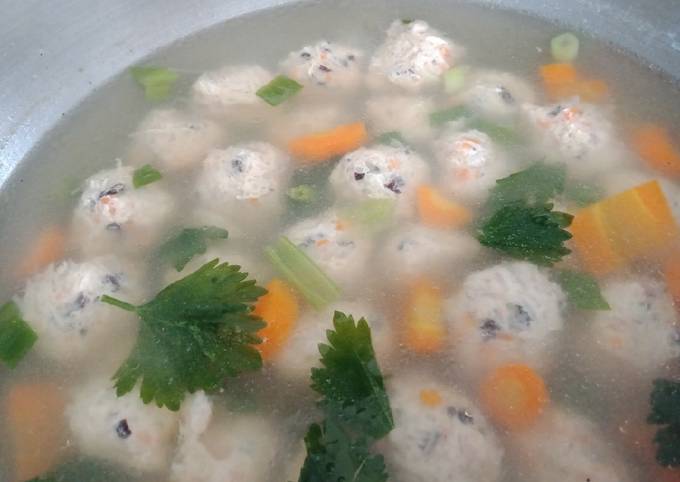 Cara membuat Sup bakso lohua/mutiara