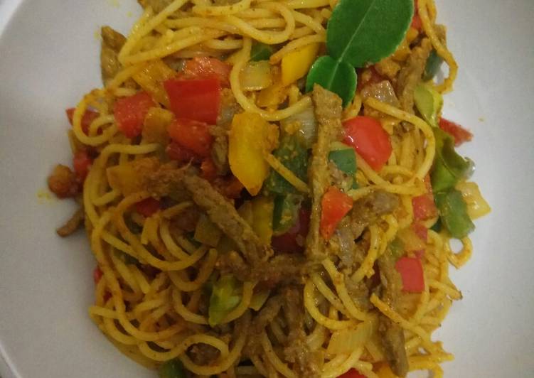 Resep Spaghetti daging saus kari Anti Gagal