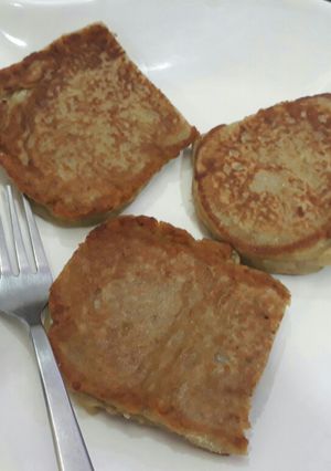 A picture of Egg banana pancake.