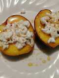 Duraznos con queso cottage