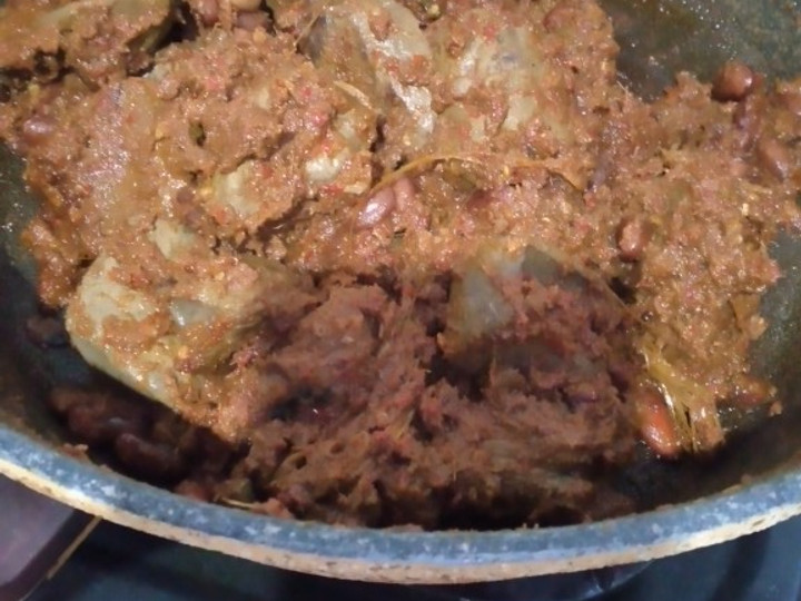 Langkah Mudah untuk Menyiapkan Rendang daging dan hati yang Menggugah Selera