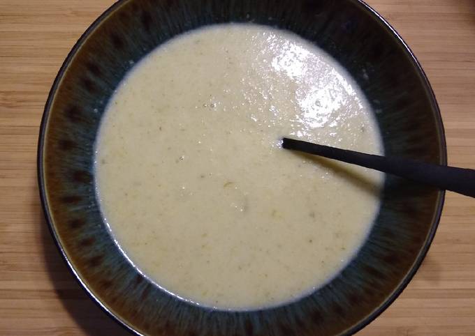 Recipe of Perfect Cream of Celery Soup