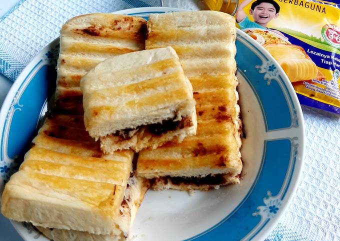 Resep Roti Bakar Bandung Isi Coklat Oleh HerlinaCs Lim - Cookpad