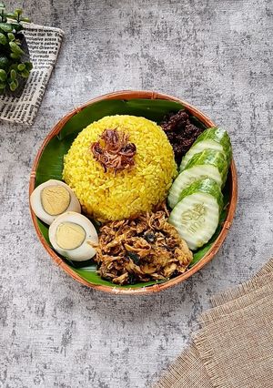 Foto resep Nasi Kuning khas Manado