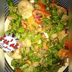 Kwa'don salak(lettuce with kuli) A picture of Kwa'don salak(lettuce with kuli).