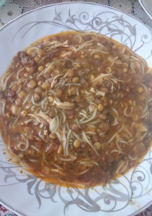 عکسی از دستور سوپ رشته