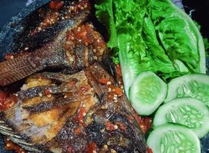 Foto resep Sambal Petis Madura / Petis Ikan Tuna enak nagihin