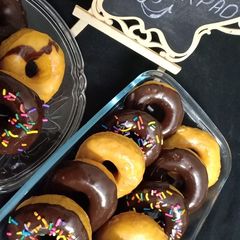Doughnuts 🍩 A picture of Doughnuts 🍩.