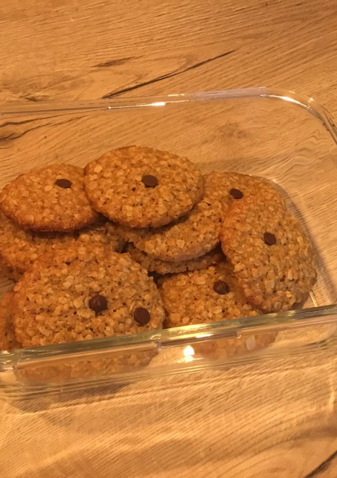 Una foto de Galletas de avena, miel y naranja