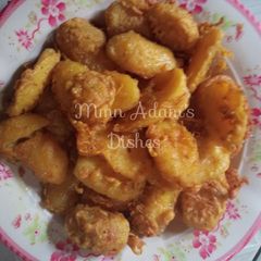 A picture of Flour coated potatoes.