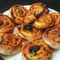 دوائر البيتزا Pizza rolls-レシピのメイン写真