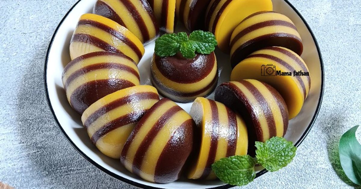 Kue lapis labu kuning dan coklat