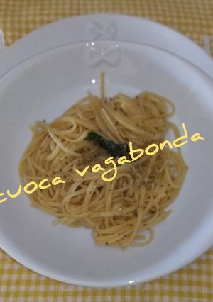 A picture of Spaghetti Aglio e Olio.