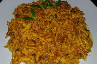 Langkah Mudah untuk Membuat Ayam suwir pedas manis ala mama mikha👌 Anti Gagal