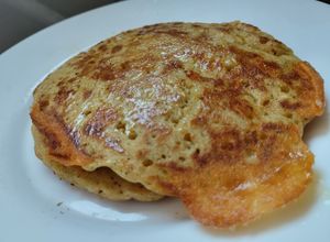 Una foto de Panquecas🥞de mazorca🌽tierna🧇con queso🧀