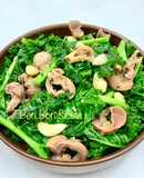 Cải Xoăn Kale Xào Mề Gà