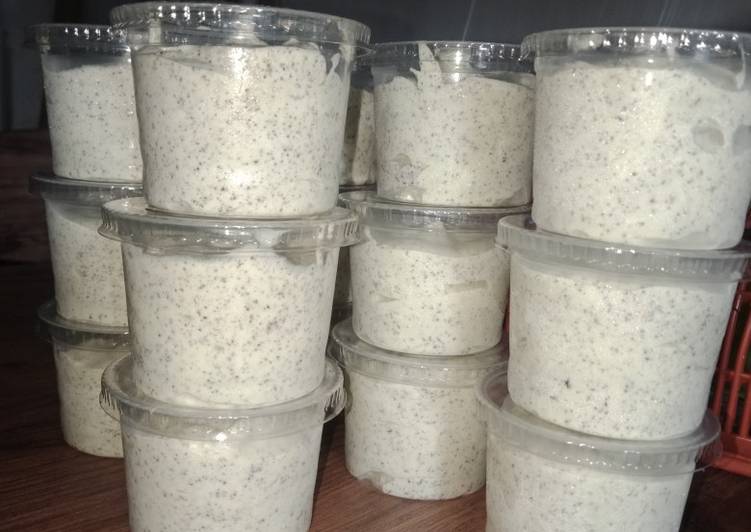 Cara Gampang Membuat Eskrim Alpukat Oreo, Sempurna