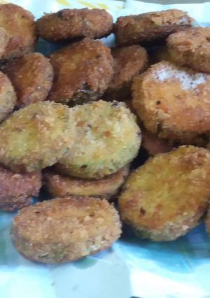 Una foto de Milanesas de zucchini 🥒🥒🥒... y zapallitos