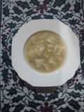 Caldo de pollo (carcasa y menudos) con vegetales, para pastas