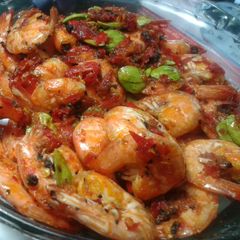 A picture of Black Pepper Shrimp with Petai.