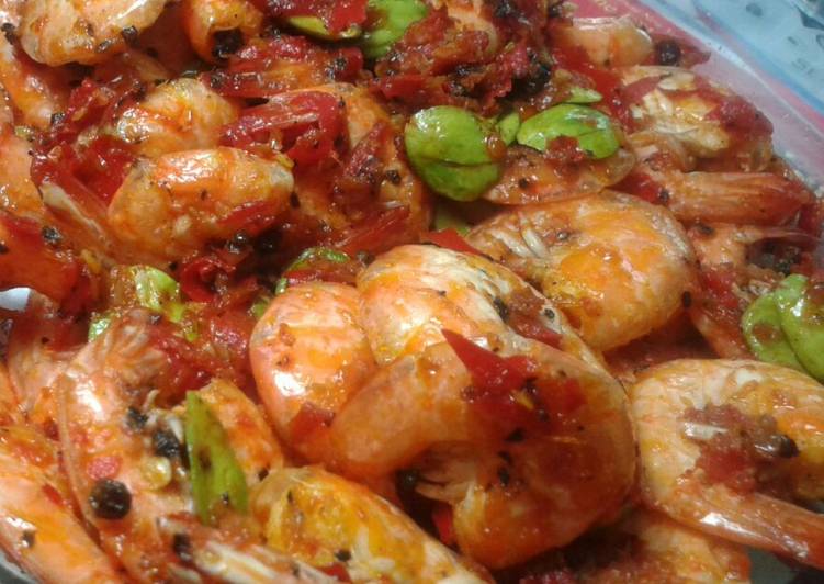 THIS IS IT!  How to Make Black Pepper Shrimp with Petai