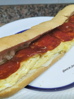 Una foto de Bocadillo de francesa picantona