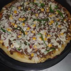 Mince meat Pizza A picture of Mince meat Pizza.
