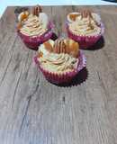 Muffins de plátano y nuez, con una cobertura de dulce de leche