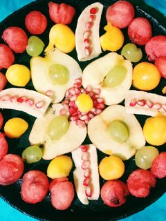 मिक्स फ्रूट सलाद (mix fruit salad recipe in Hindi) रेसिपी मुख्य फोटो
