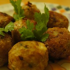 A picture of Aloo Bread Kofta.