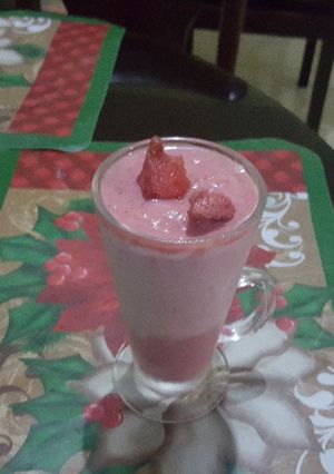 Una foto de Mousse fácil de fresa