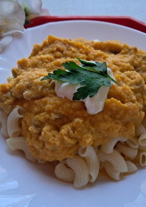 Vadasmártás pulyka felsőcombbal recept fotója