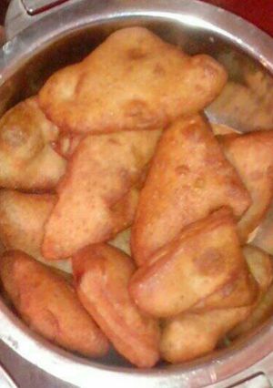 A picture of Mandazi/ mahamri.