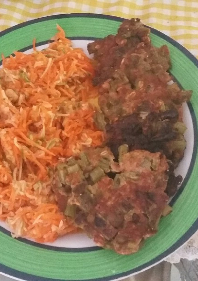 Una foto de Tortitas de ejote y atún