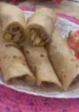 A picture of Paratha roll.