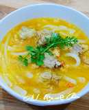 Bánh canh bột xắt nấu tôm sườn non