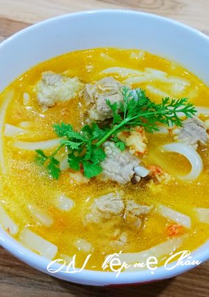 Hình của món Bánh canh bột xắt nấu tôm sườn non.