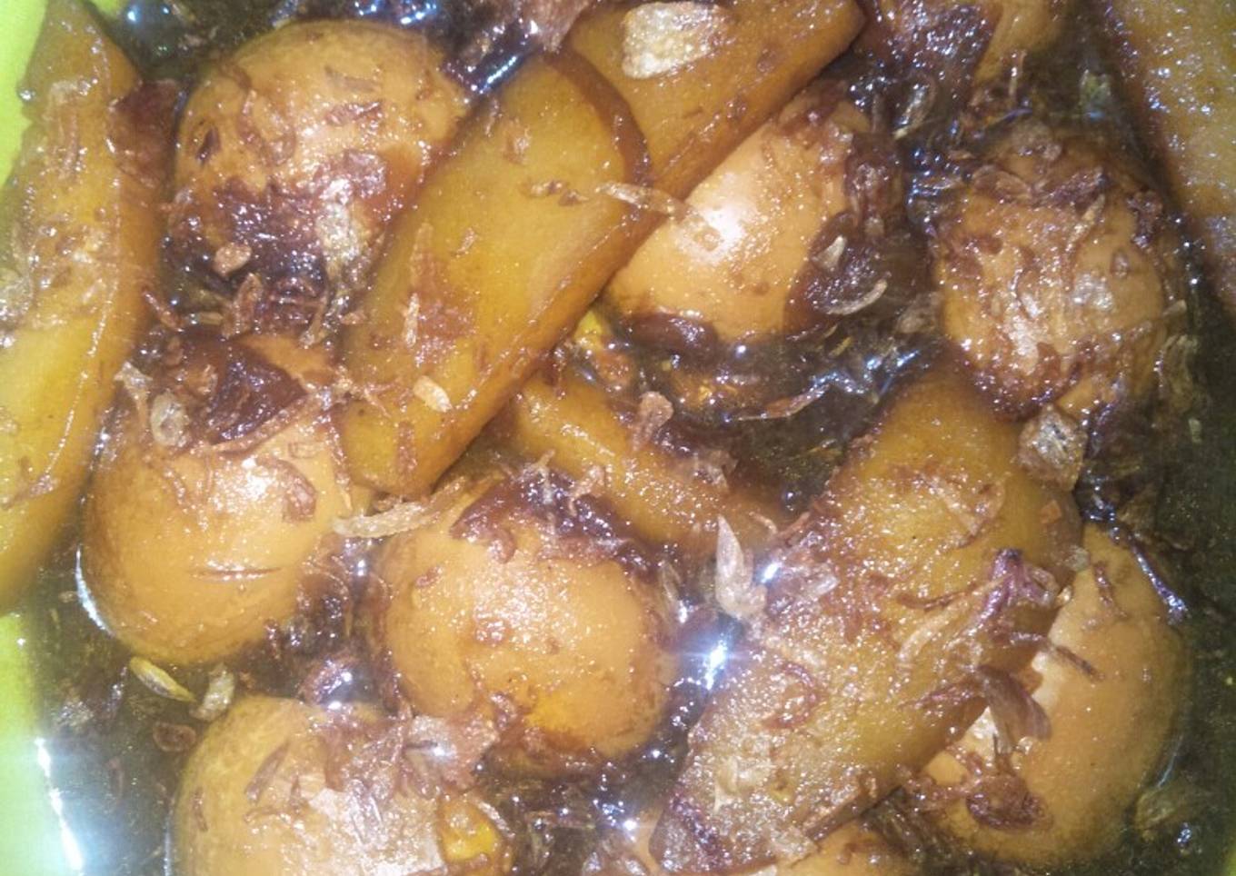Semur telur kentang