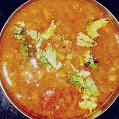 A picture of Sabut Moong daal sabzi.