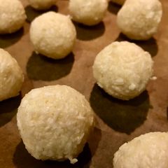 A picture of Easy 3-Ingredient Coconut Snowballs.